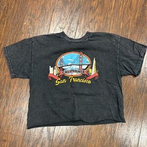 Black San Francisco Cropped Tee